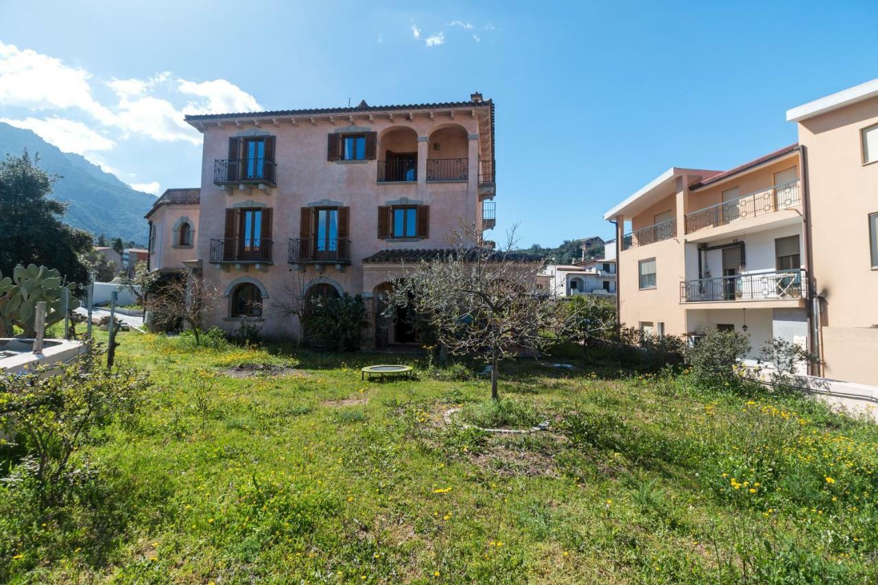 Villa Corrasi Oliena Luxury Zewnętrze zdjęcie
