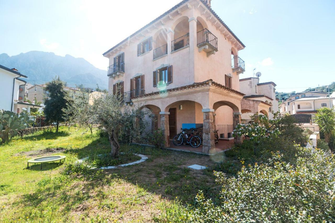 Villa Corrasi Oliena Luxury Zewnętrze zdjęcie